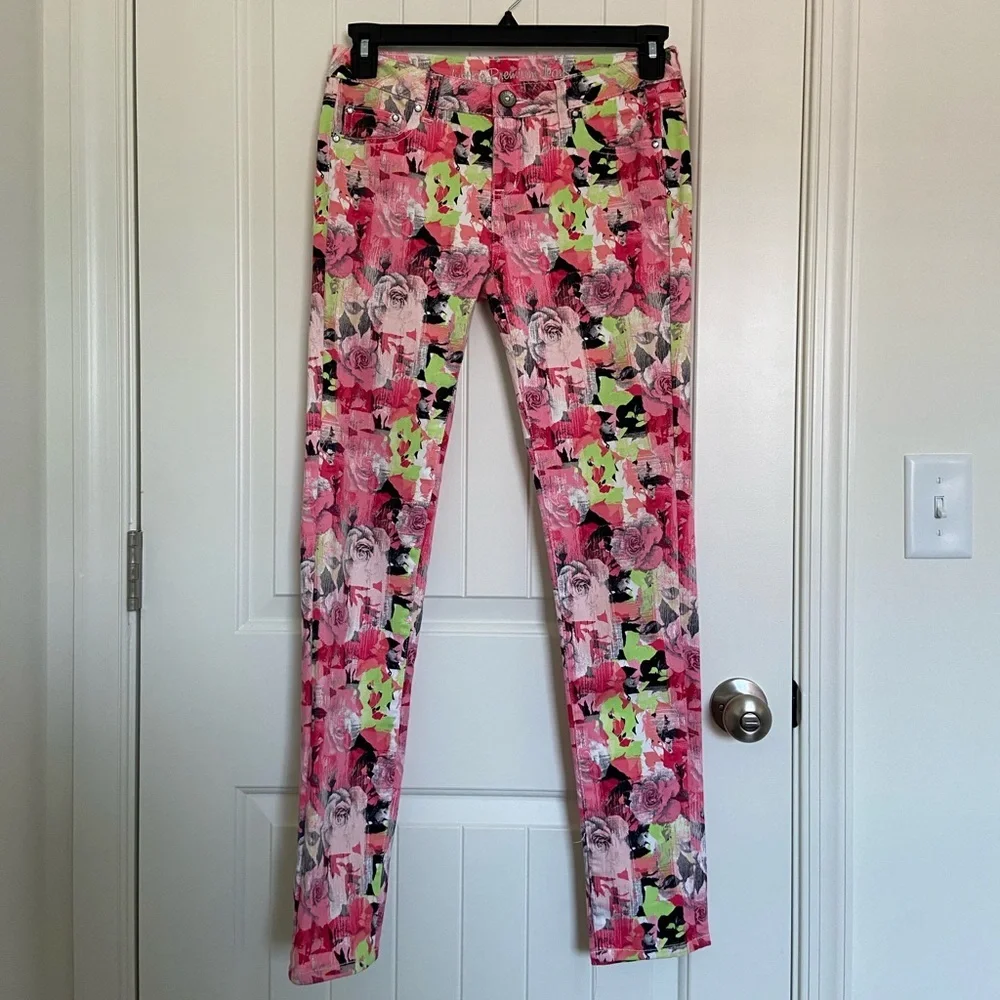 NWOT‎ | Justice girl’s patterned jeans — size 18
